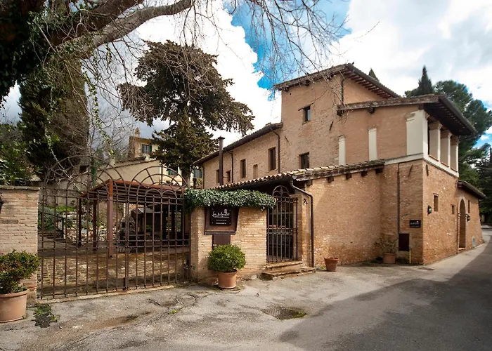 Villa La Maestà antica dimora di campagna Foligno